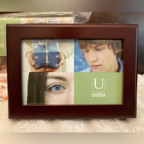 BNIB UMBRA Photo/Jewellery Box - Picture 2 of 7